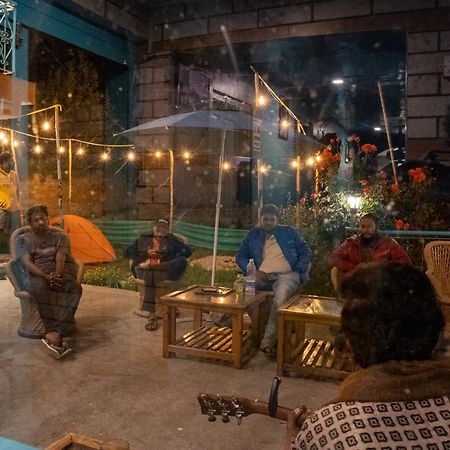 The Vagabond Manali Hostel Buitenkant foto