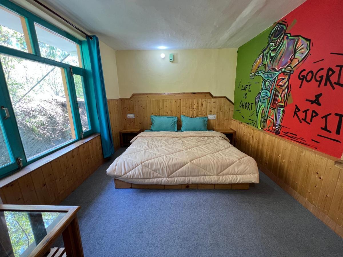 The Vagabond Manali Hostel Buitenkant foto