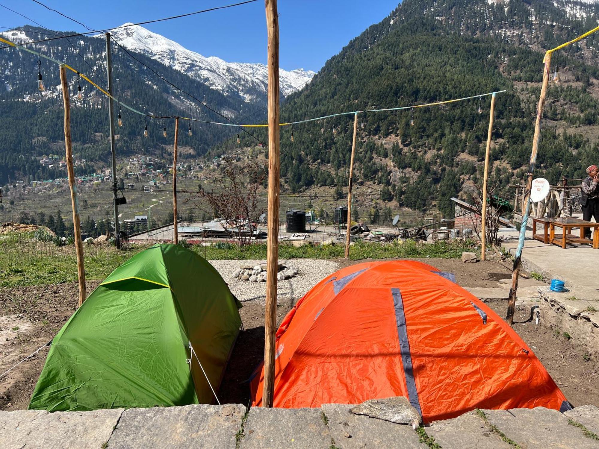 The Vagabond Manali Hostel Buitenkant foto